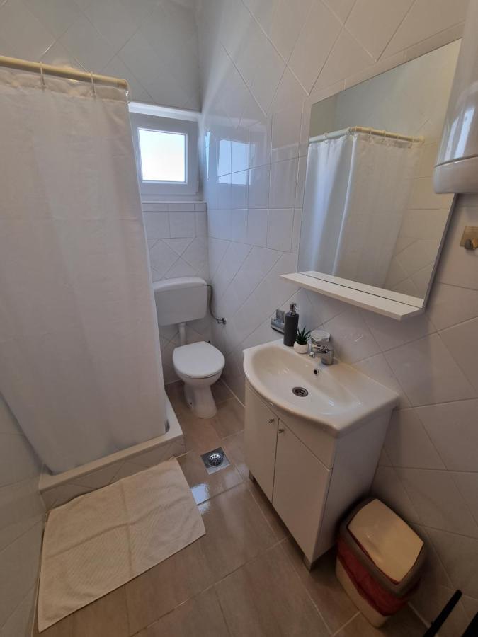 Apartments Lili Biograd Na Moru Εξωτερικό φωτογραφία