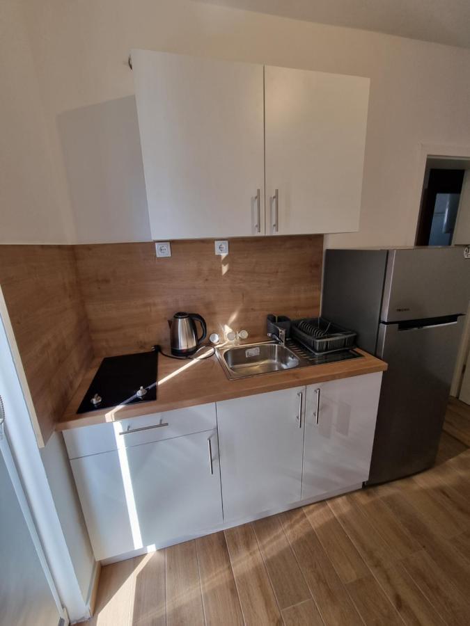 Apartments Lili Biograd Na Moru Εξωτερικό φωτογραφία
