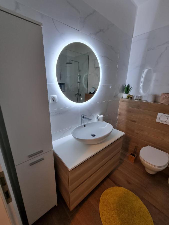 Apartments Lili Biograd Na Moru Εξωτερικό φωτογραφία